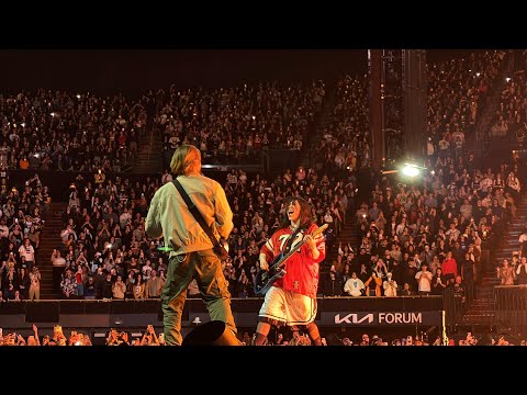 BLLIE EILISH - LIVE AT THE KIA FORUM LOS ANGELES 12/21/24 (FEAT. FINNEAS)