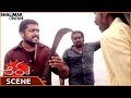Aaru Movie Surya Destroys Ashish Vidyarthi S Brother Hand Surya Trisha Shalimarcinema