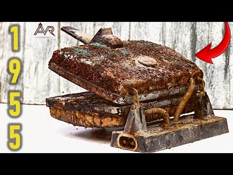 Cursed Rusty Waffle Maker Restoration
