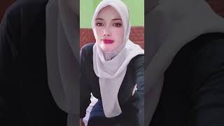 Download lagu BIGO LIVE HIJAB TANTE GIRANG CANTIK mp3 Download lagu BIGO LIVE HIJAB TANTE GIRANG CANTIK mp3