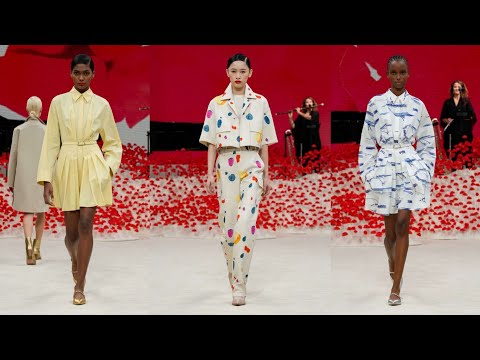 Akris Spring Summer 2024 Fashion Show | Paris Fashion Week