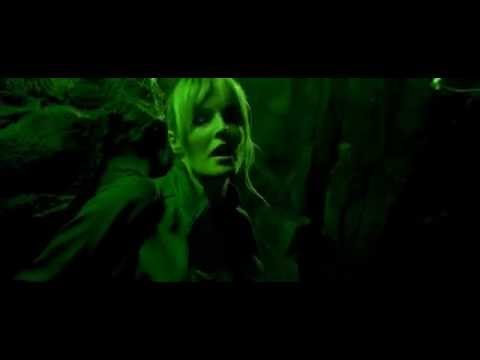 The Descent (2005) - A Crawler Attacks Rebecca