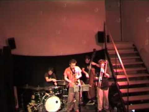 Lukas im Dorf - "Helge goes Hardcore Part1" live