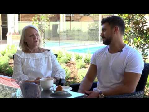 Mammoni for Mammograms: Alfie Arcuri