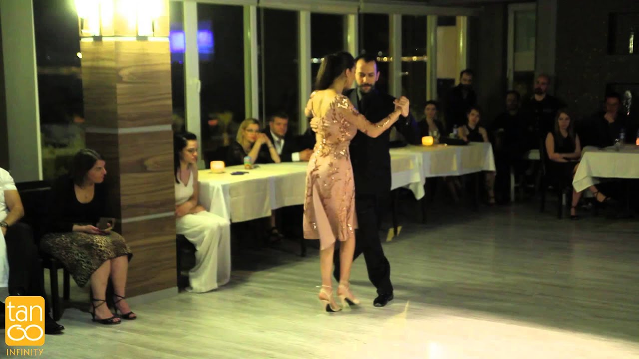 Sercan Yiğit & Zeynep Aktar - 19 Mayıs Tango Festivali , SAMSUN 2015 (1)
