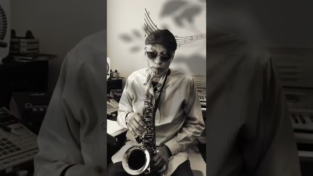 Promotional video thumbnail 3 for PhD Jazz Band and GTHolland Saxophonist