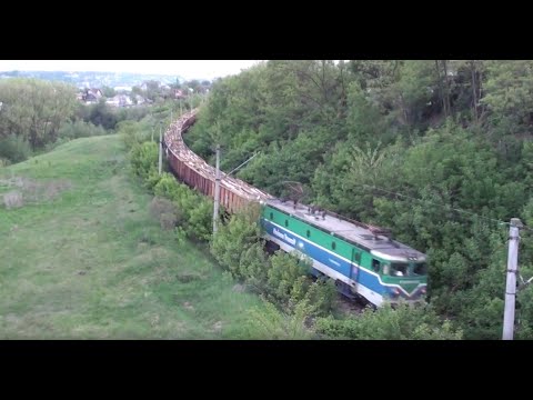 Tren Unicom cu busteni din import, intrat pe la Curtici, merge la Schweighofer Dornesti - 19.05.2020