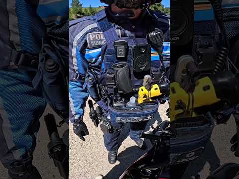 POV : J'ARRIVE À PASSER À TRAVERS UN BARRAGE DE POLICE AVEC MA FAMILLE !