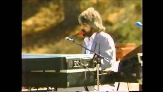 The Doobie Brothers - Take Me In Your Arms (Rock Me A Little While) - Live '81