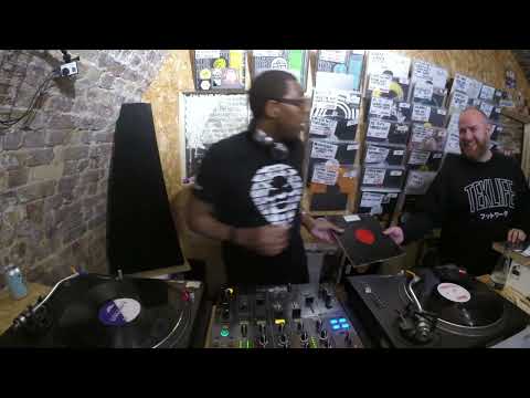 Equinox // 1-hour Vinyl Mix ~ Jungle