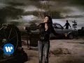 Laura Pausini (duet with Tiziano Ferro) - Non me lo so spiegare (Official Video)