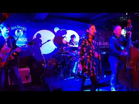 Cow Cow Boogie - 2. Scorched