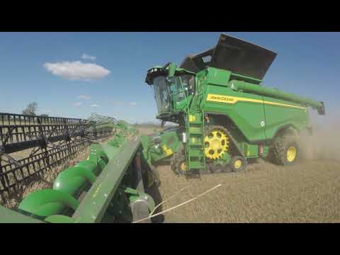 Farol Unbeaten Combines 2020 4K