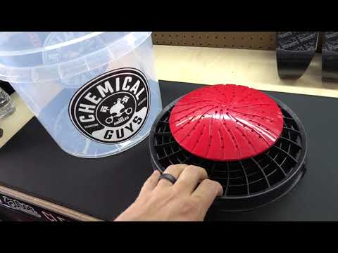 Chemical Guys 4.5 Gallon Wash Buckets