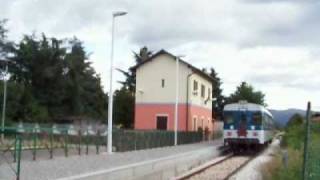 preview picture of video 'Bornato-Rovato: sosta di un'ALn668 a Cazzago San Martino'