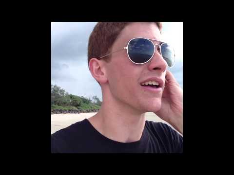 DAY 39 - Surfin' Byron Bay