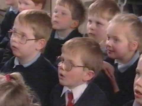 "Places Apart" with Paddy and Johnny McGee and local Mummers (1994)