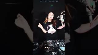 Download lagu DJ Rere Monique || goyang ya gemesin mp3