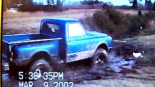 preview picture of video 'Chad's '67 Chevy Pickup Playing in the Ditch.'