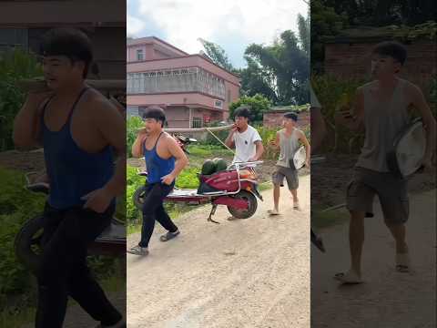 They Filled Their Scooter With Watermelons... Then It Broke in Half