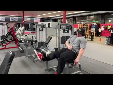 Sam Sulek's Spring Bulk Day 75 - Legs