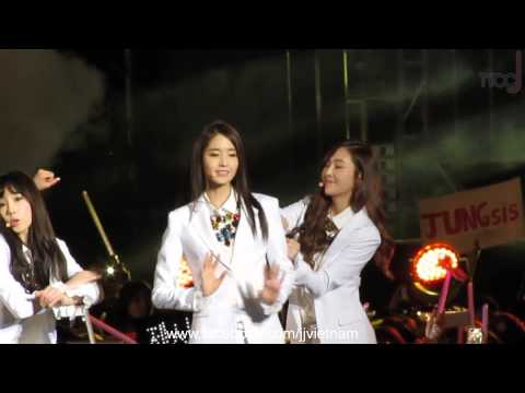 [FANCAM][TYCCJ] 140322 HEC Concert - Wait A Minute - Jessica focus