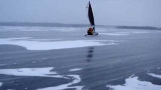 preview picture of video 'Ice-Blokarting on Elektrenu lagoon, Lithuania'