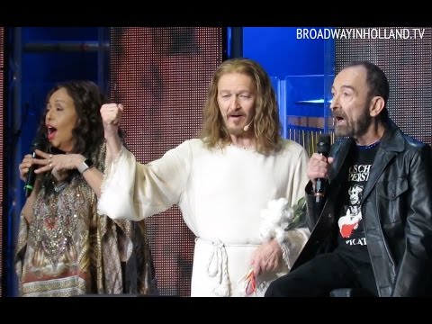 Yvonne, Ted & Barry sing Could We Start Again - Jesus Christ Superstar The Grand Final