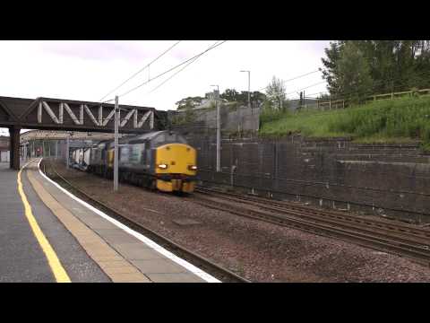 37606 & 37611 4S44 Daventry to Coatbridge F.L.T (from Crewe) passes Carstairs 03/07/12