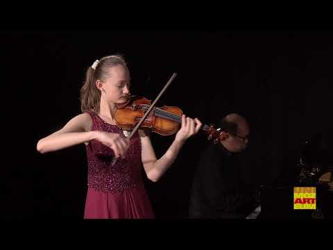 Pre-College in Concert: C. Saint-Saëns - Violinkonzert Nr. 3, h-moll, Allegro non troppo (1. Satz)