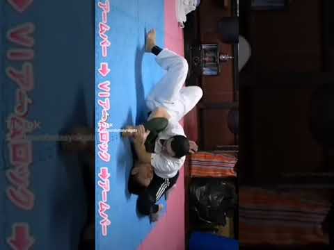 関節技いっぱいやります(笑) 格闘技ド素人 #Shorts #ブラジリアン柔術 #格闘技初心者