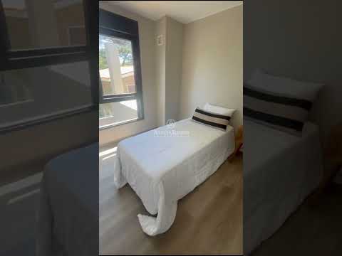 Video de YouTube - Casa en Venta de 3 dormitorios con  Patio en Carrasco Norte, Montevideo