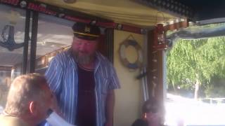 preview picture of video 'Hausboot Balu Skipper Reinold'