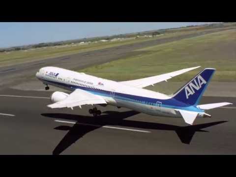 Amazing! The beauty of ANA's B787-9 Dreamliner on display
