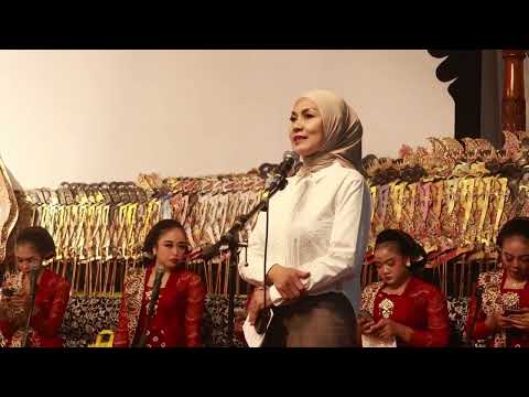 Wayang Kulit Ki Mangun Yuwono pada Merti Desa Darupono