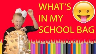 WHATS IN MY SCHOOL BAG!