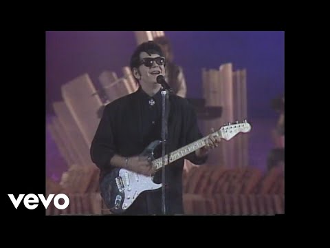 Roy Orbison - You Got It (Official Live Video 1988)