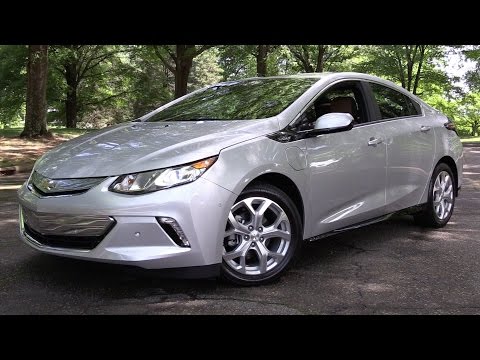 2017 Chevrolet Volt Premier - Start Up, Road Test & In Depth Review