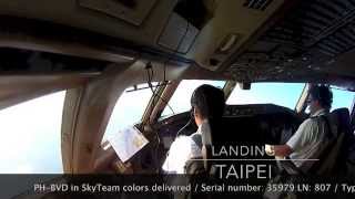 preview picture of video 'Pilot's View of KLM 777-300ER approach and landing at Taipei - Cockpit'