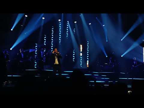 Niels Destadsbader - De Wereld Draait Voor Jou - 10 jaar Niels & Wiels De Panne