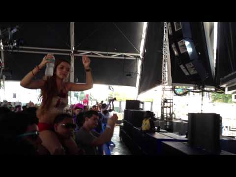 Cirez D On Off Ultra Music Festival 2013