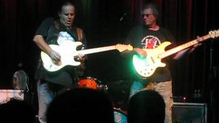 Walter Trout - Kill the Monkey - 8/25/12