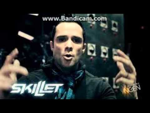 Skillet:Circus For A Psycho