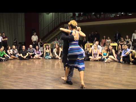 Noelia Hurtado & Carlitos Espinoza