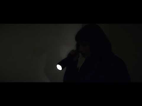 ALICE IN THE HOUSE - capitolo I