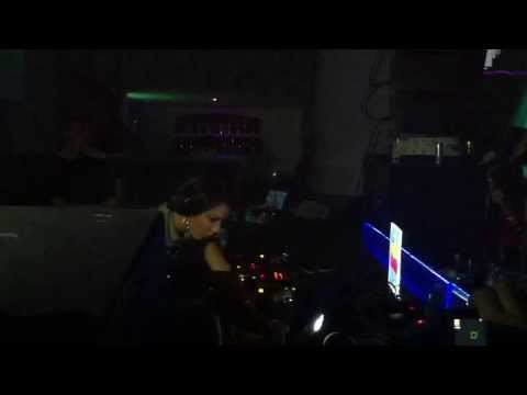 Scarlett Etienne playing Adam Port - Confidence -