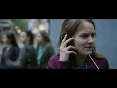 Questi giorni - Clip - La telefonata di Adria