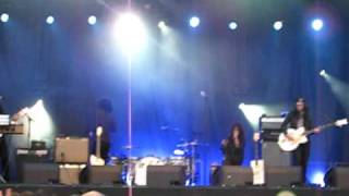 The Dead Weather - You Just Can&#39;t Win (Van Morrison Cover) live at Ottawa Bluesfest 2009