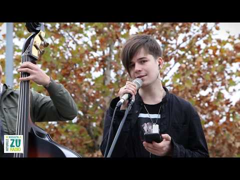 7 Klase - Fetițe dulci (Live in parcarea Radio ZU)