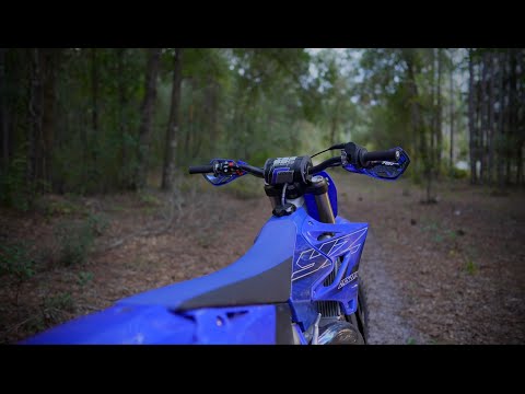 KTM or Yamaha?! Which one is faster around a track